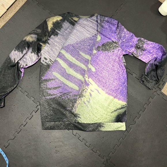 Ray John, unique design, cool original colorful crewneck - Picture 5 of 5